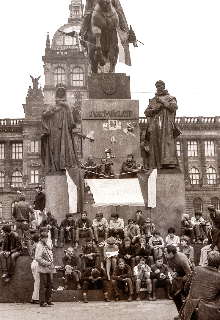 srpen 1968 Praha (26), Václavské náměstí