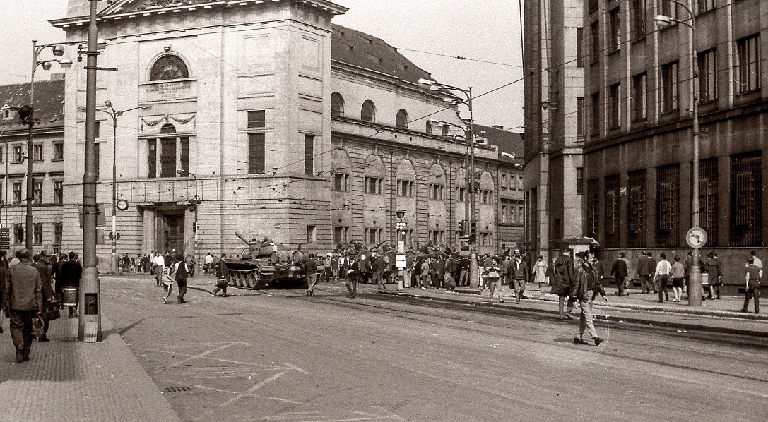 srpen 1968 Praha (28), U Hybernů