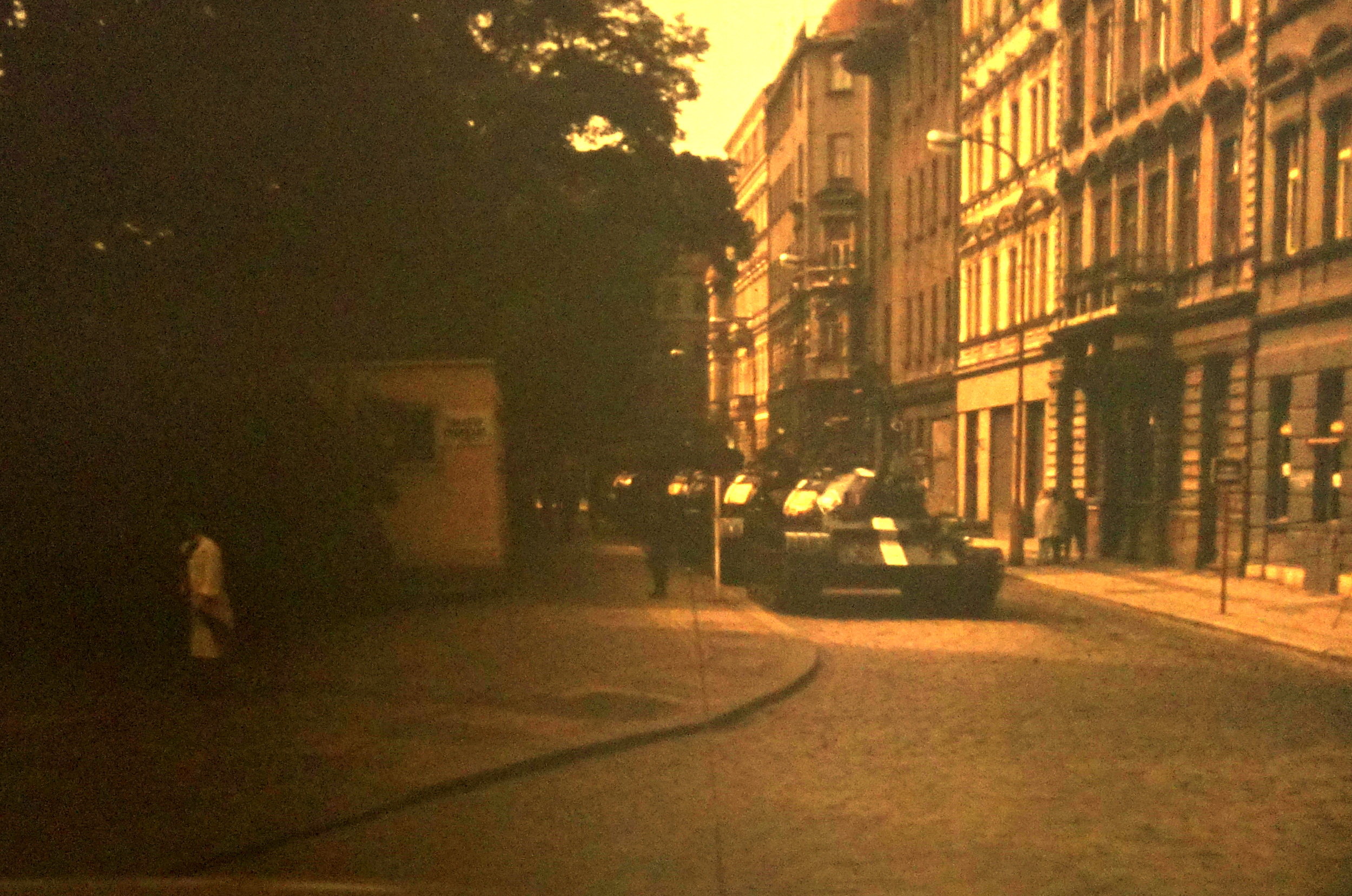 centrum Prahy srpen 1968, ulice zablokovaná ruskými tanky